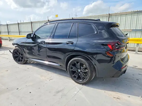 5UX83DP02R9U21295 2024 BMW X3 M - Image 2