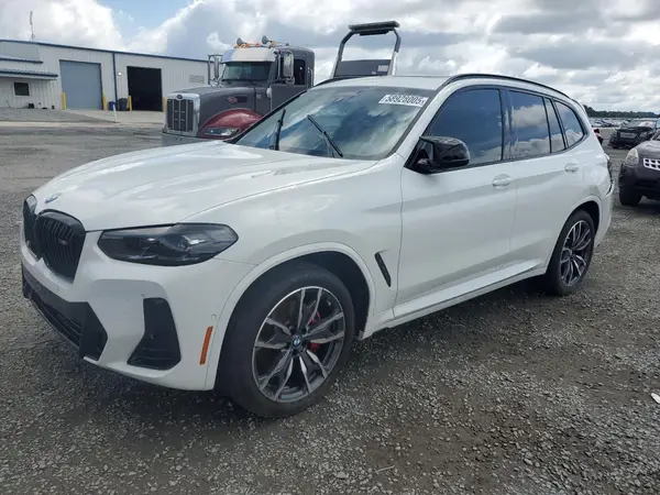 5UX83DP02R9U95994 2024 BMW X3 - Image 1