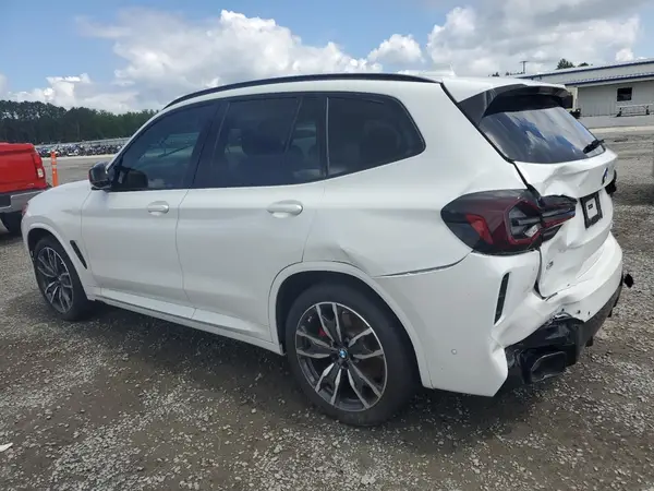 5UX83DP02R9U95994 2024 BMW X3 - Image 2