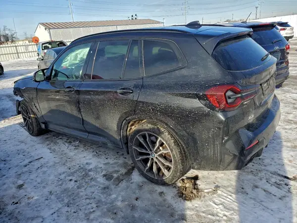 5UX83DP03N9K19155 2022 BMW X3 - Image 2