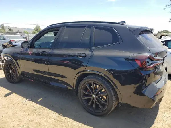 5UX83DP03R9U69422 2024 BMW X3 - Image 2