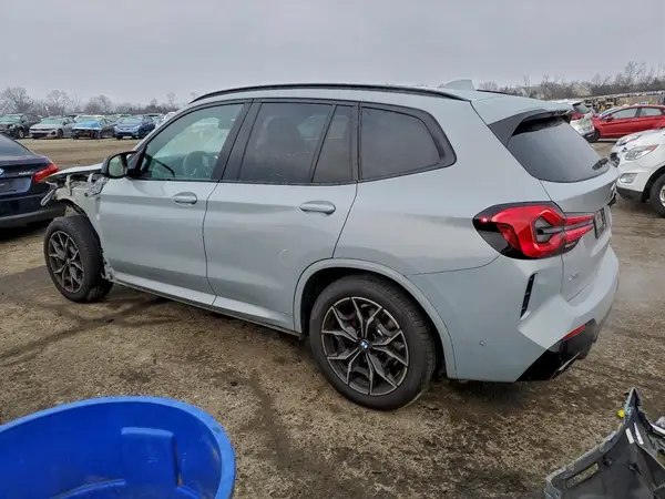 5UX83DP03R9V66815 2024 BMW X3 - Image 2