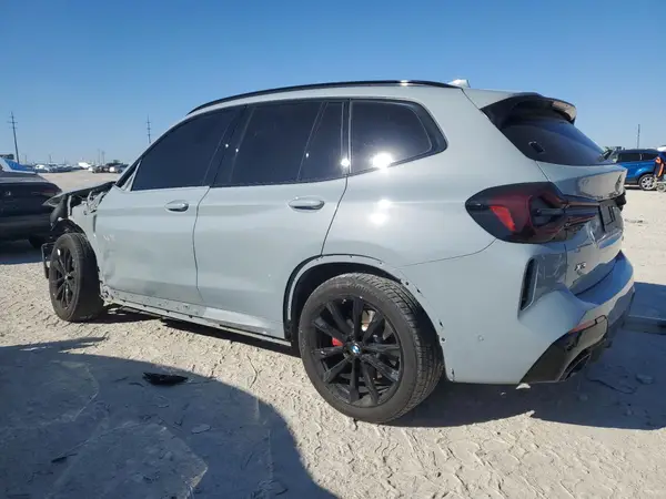 5UX83DP03R9W14829 2024 BMW X3 M - Image 2