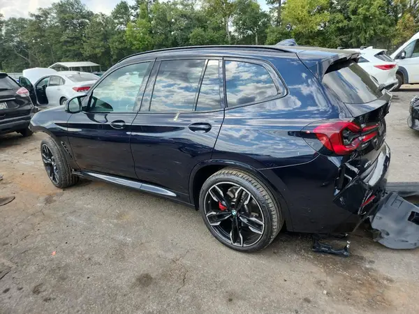 5UX83DP03R9W55462 2024 BMW X3 - Image 2