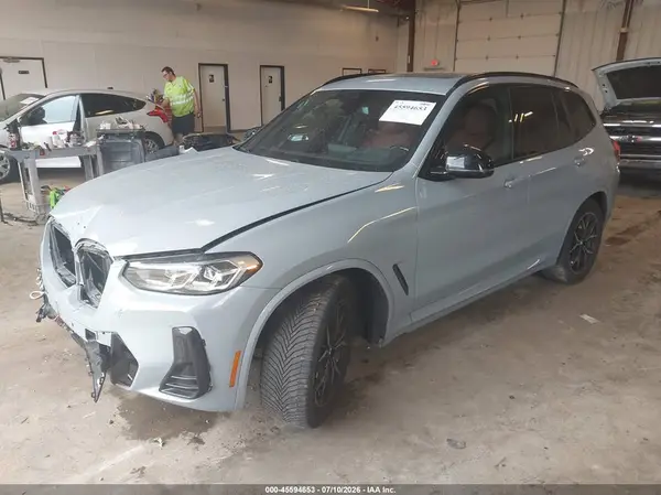 5UX83DP04N9L70229 2022 BMW X3 - Image 2