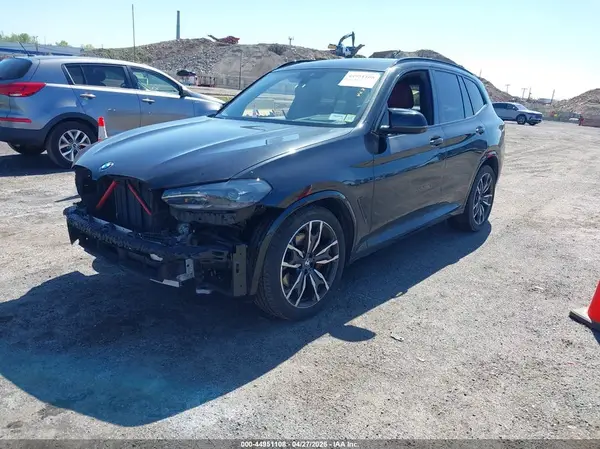 5UX83DP04R9V13055 2024 BMW X3 - Image 2