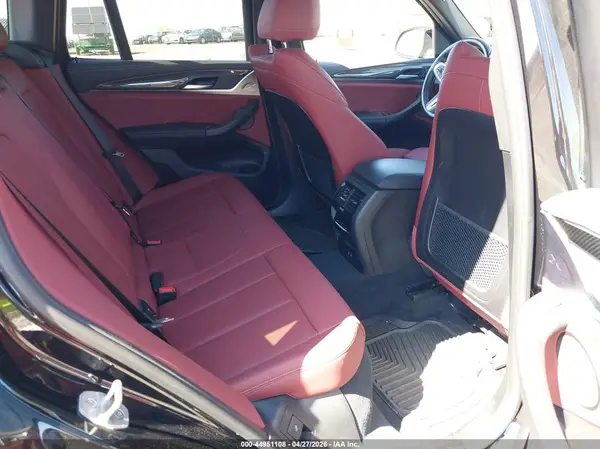 5UX83DP04R9V13055 2024 BMW X3 - Image 8