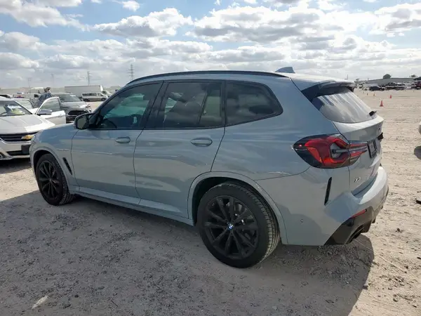 5UX83DP04R9W80905 2024 BMW X3 - Image 2