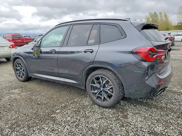 5UX83DP04R9W90415 2024 BMW X3 - Image 2