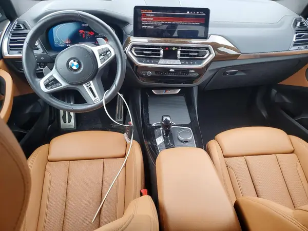 5UX83DP04R9X00859 2024 BMW X3 - Image 8