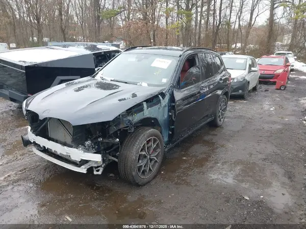5UX83DP05N9M78892 2022 BMW X3 - Image 2