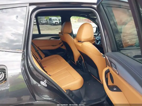 5UX83DP05R9V58294 2024 BMW X3 - Image 8