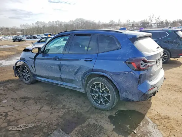 5UX83DP05R9W01516 2024 BMW X3 - Image 2