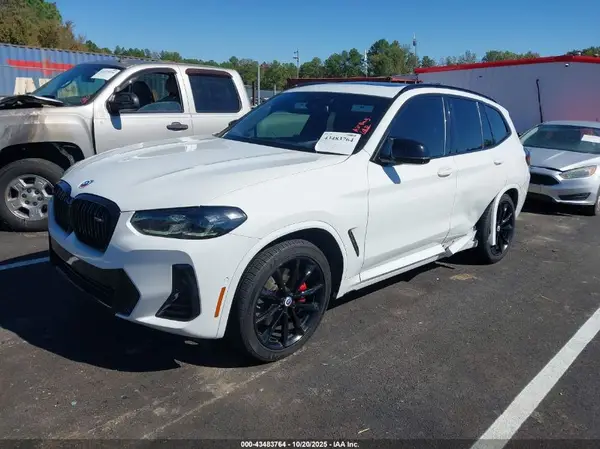5UX83DP06N9M93014 2022 BMW X3 - Image 2