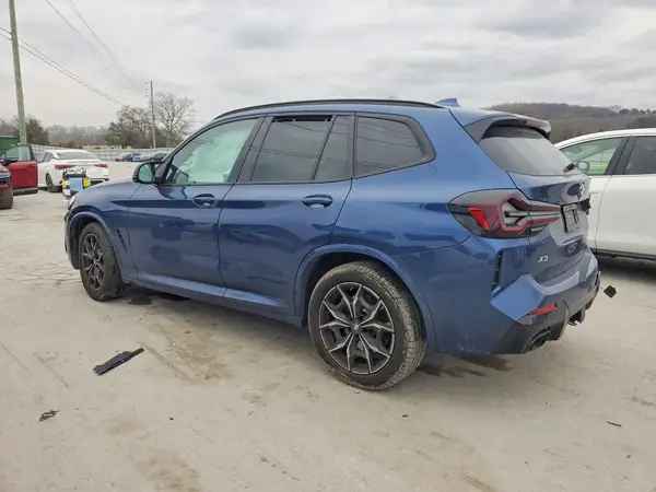 5UX83DP06P9N70886 2023 BMW X3 - Image 2