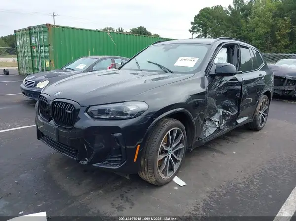5UX83DP06R9X30171 2024 BMW X3 - Image 2