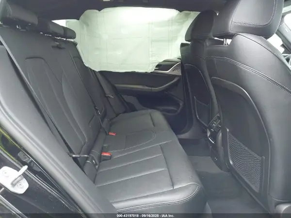 5UX83DP06R9X30171 2024 BMW X3 - Image 8