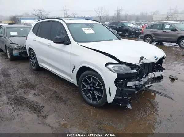 5UX83DP07P9S24703 2023 BMW X3 - Image 1