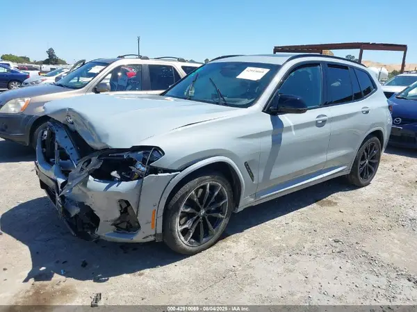 5UX83DP07R9W60180 2024 BMW X3 - Image 2