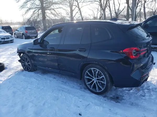 5UX83DP08N9K07454 2022 BMW X3 M - Image 2