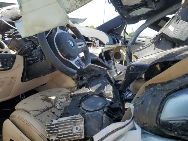 5UX83DP08N9K21032 2022 BMW X3 M - Image 8