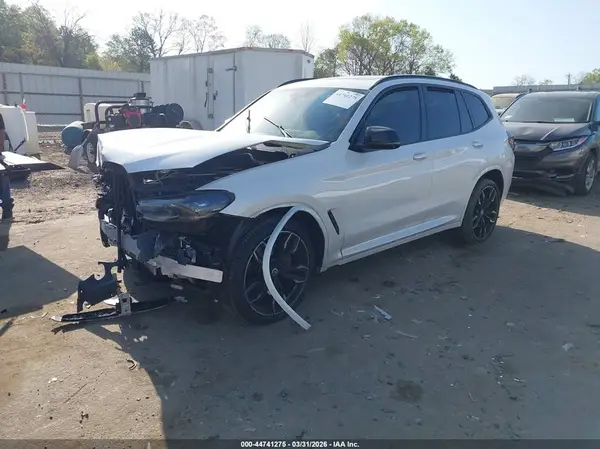 5UX83DP08P9P84844 2023 BMW X3 - Image 2