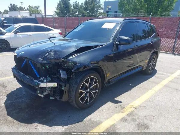 5UX83DP08R9U91108 2024 BMW X3 - Image 2