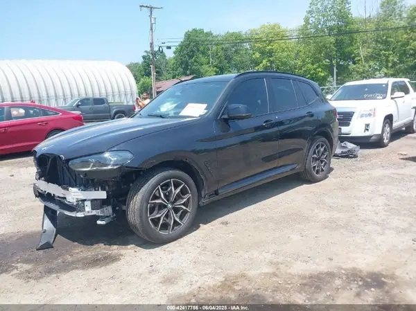 5UX83DP09R9U99881 2024 BMW X3 - Image 2