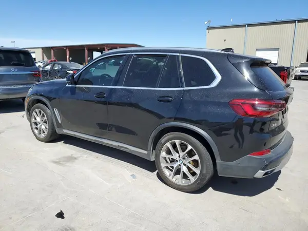5UXCR4C00L9B56482 2020 BMW X5 - Image 2