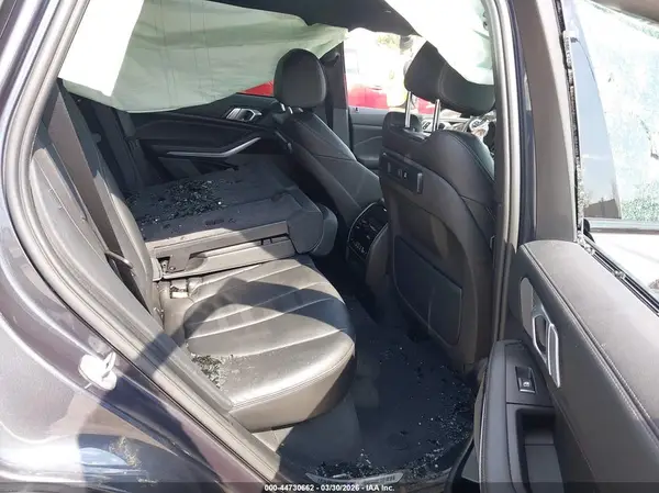 5UXCR4C00L9C29785 2020 BMW X5 - Image 8