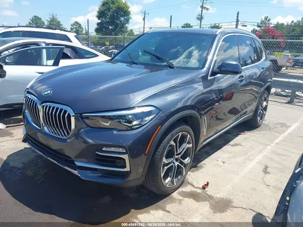 5UXCR4C00L9D05831 2020 BMW X5 - Image 2