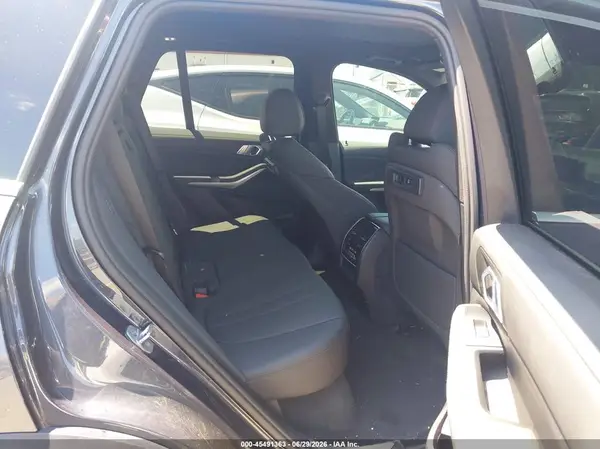 5UXCR4C00L9D05831 2020 BMW X5 - Image 8