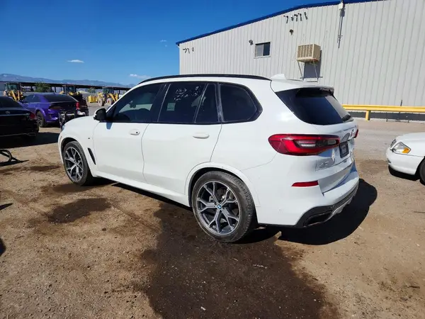 5UXCR4C00LLE31061 2020 BMW X5 - Image 2