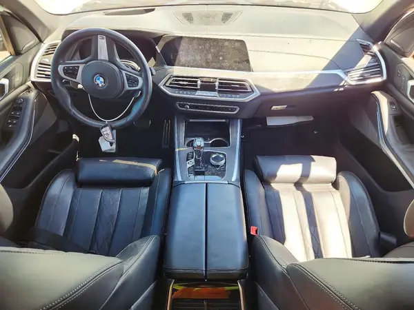 5UXCR4C00LLT19941 2020 BMW X5 - Image 8