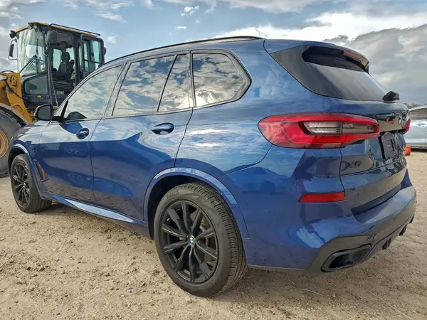 5UXCR4C00LLW64953 2020 BMW X5 - Image 2
