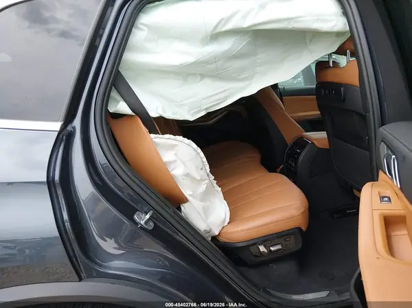 5UXCR4C00M9D98531 2021 BMW X5 - Image 8