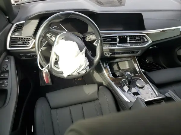 5UXCR4C00M9E01511 2021 BMW X5 - Image 8