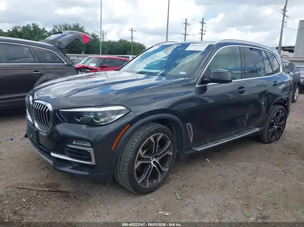 5UXCR4C00M9F24631 2021 BMW X5 - Image 2