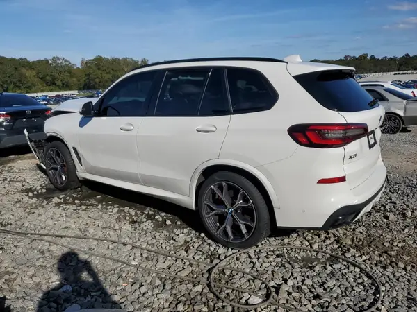 5UXCR4C00N9J21943 2022 BMW X5 - Image 2