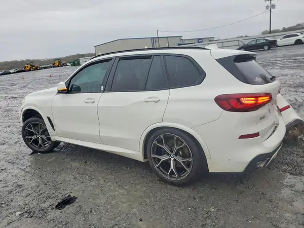 5UXCR4C00P9N80196 2023 BMW X5 - Image 2