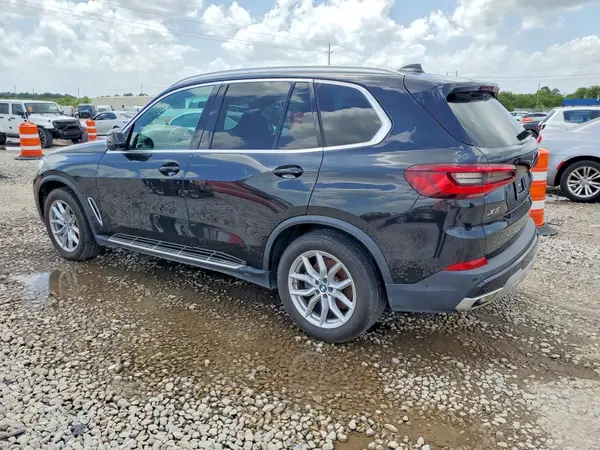 5UXCR4C00P9P36995 2023 BMW X5 - Image 2