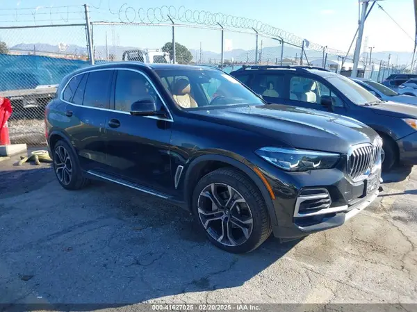 5UXCR4C00P9P46054 2023 BMW X5 - Image 1