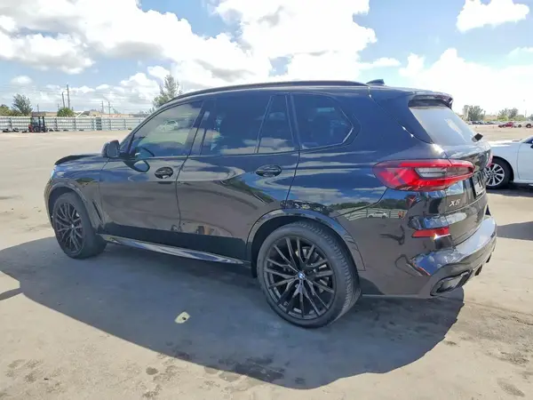 5UXCR4C00P9S03464 2023 BMW X5 - Image 2