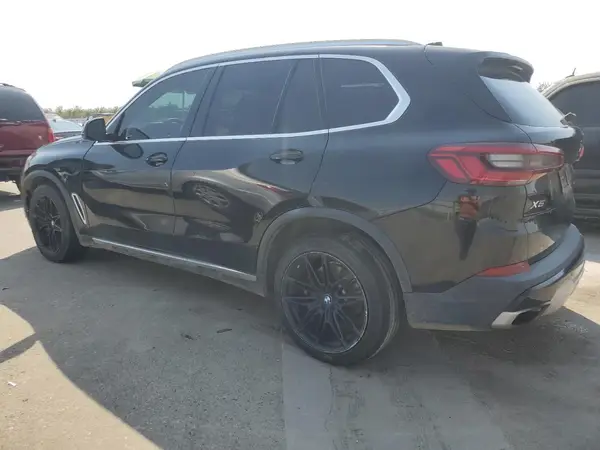 5UXCR4C01L9C03535 2020 BMW X5 - Image 2