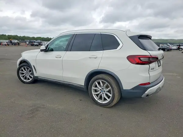 5UXCR4C01L9C26071 2020 BMW X5 - Image 2