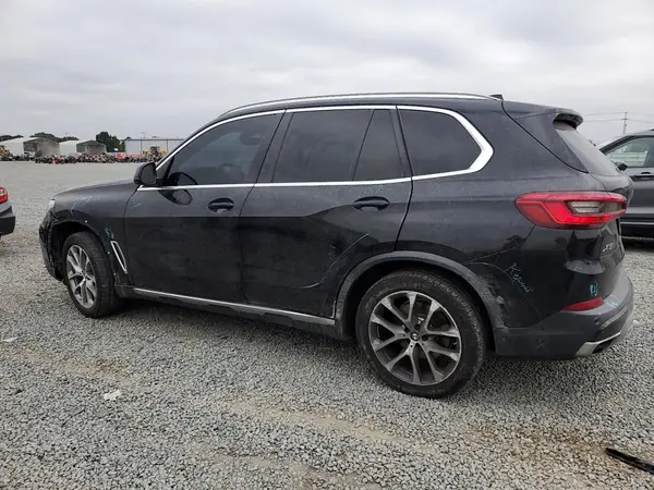 5UXCR4C01LLT18541 2020 BMW X5 - Image 2