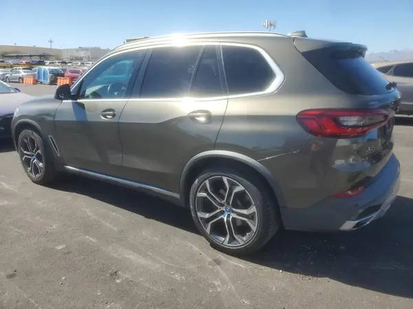 5UXCR4C01LLT18667 2020 BMW X5 - Image 2