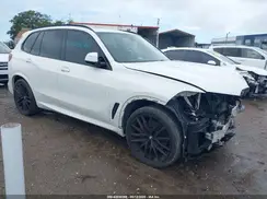 5UXCR4C01N9J84646 2022 BMW X5