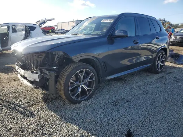 5UXCR4C01N9L48915 2022 BMW X5 - Image 1