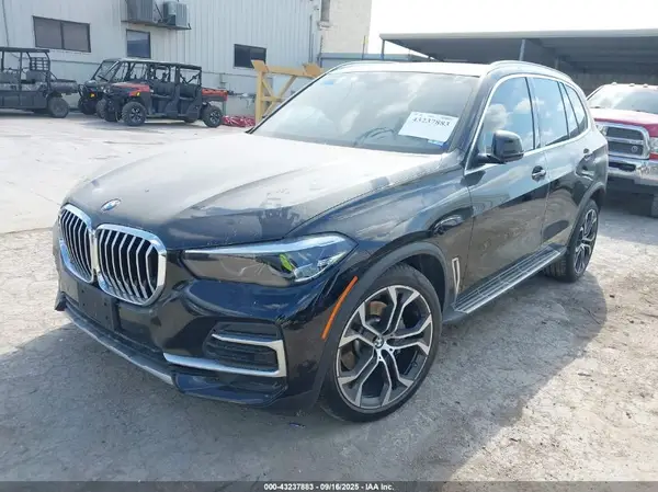 5UXCR4C01N9M36296 2022 BMW X5 - Image 2